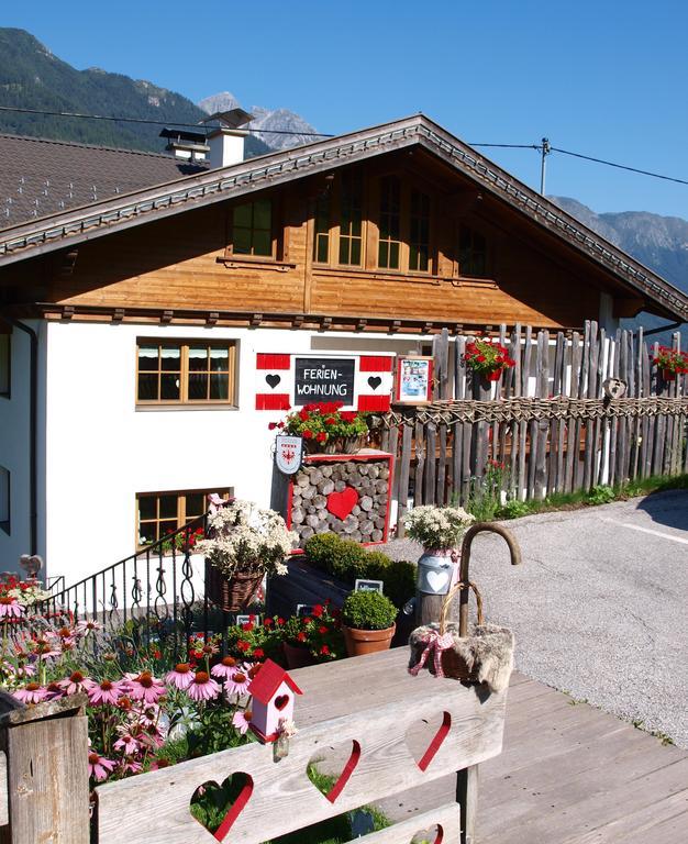 Alpenferienwohnung Strickner Neustift im Stubaital Pokoj fotografie